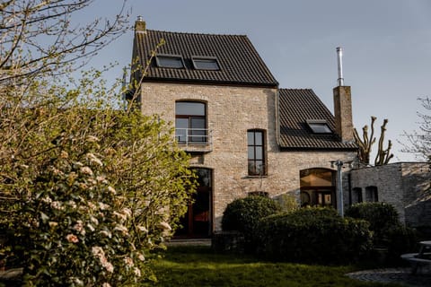 Villa Ghysbrecht House in Flanders
