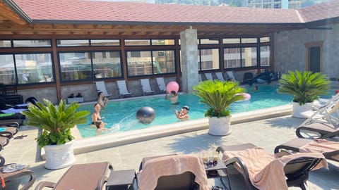 Pool view, Swimming pool