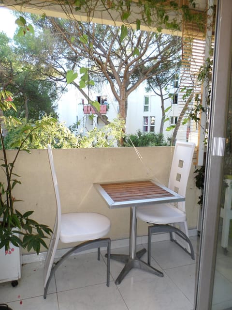 Patio, Balcony/Terrace, Garden view