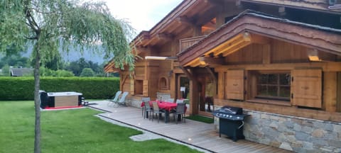 Chalet KIDOU, Grand Confort, nouveau SPA extérieur Chalet in Les Houches