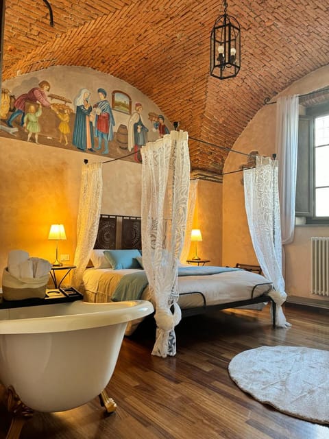 Luxury Corte dei Nobili Bed and Breakfast in Capannori