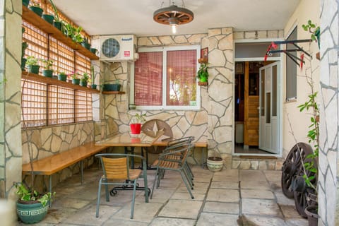 Patio, BBQ facilities, Garden, Food and drinks, Animals, Area and facilities