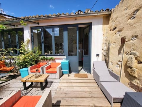 Patio, Balcony/Terrace