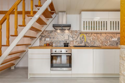 Kitchen or kitchenette, Decorative detail