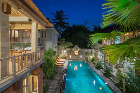 Restaurant/places to eat, Garden, Lounge or bar, Swimming pool