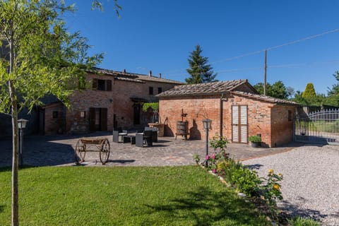 Garden, Decorative detail, Garden view, Inner courtyard view