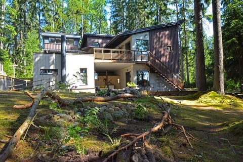 Property building, Natural landscape, Garden, Garden view