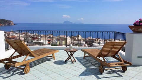 Day, Sea view, sunbed
