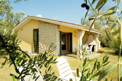 Property building, Day, Day