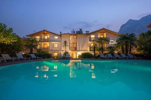 Property building, Swimming pool, Sunrise, Sunset