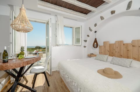Naxos Island Escape Suites Apartment in Naxos, Naxos and Lesser Cyclades, Greece