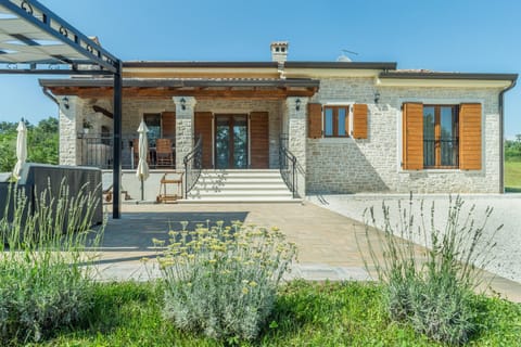 Patio, Garden