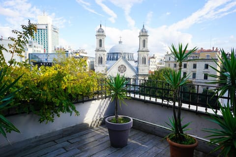 Day, Garden view