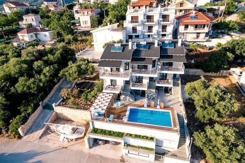 Property building, Bird's eye view