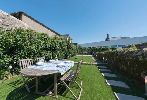 BBQ facilities, Garden, City view, Garden view, Family