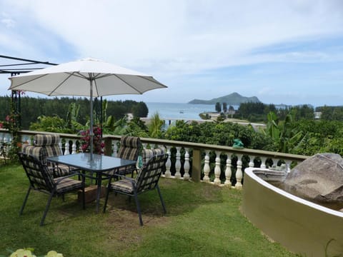 Garden, On site