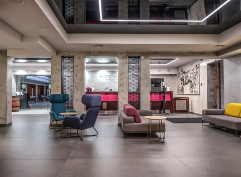 Lobby or reception, Seating area