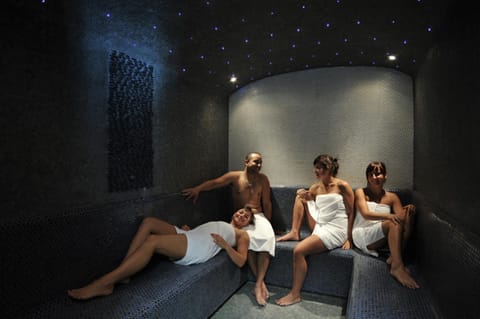 Sauna, Spa and wellness centre/facilities