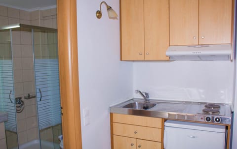 Bathroom, Kitchen or kitchenette