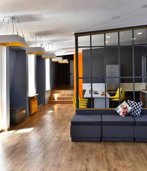 Communal lounge/ TV room