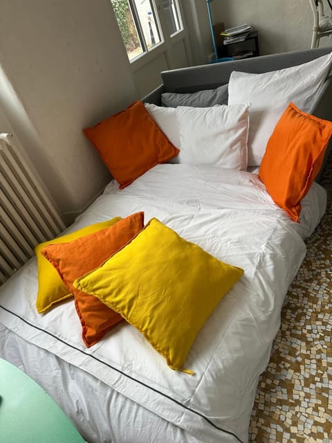 IDÉAL ART DÉCO compris un parking privé sécurisé Darcy Liberté centre Gare-Ville Apartment in Dijon