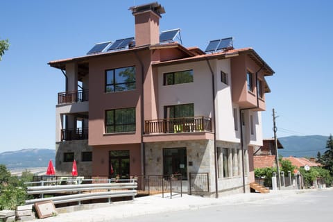 Property building, Day