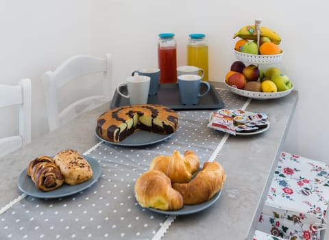 Food and drinks, Drinks