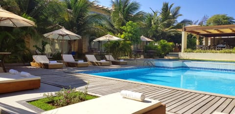 Property building, Pool view