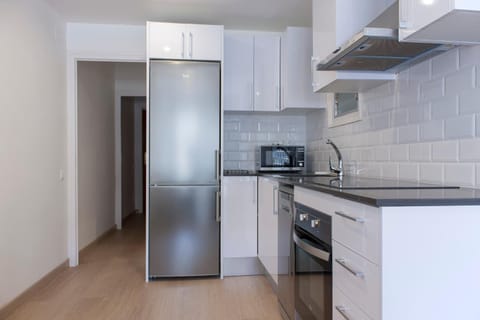 Kitchen or kitchenette, dishwasher, minibar, pet friendly, stove