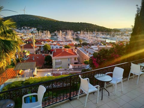 Balcony/Terrace, City view, Sea view