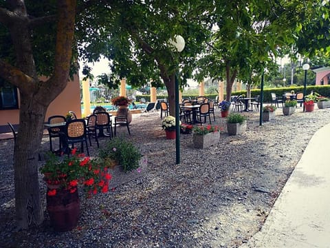 Hotel La Rossola Resort & Natura Bonassola la Porta delle 5 Terre Country House in Framura