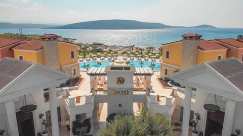 Pool view, Sea view, Sunrise