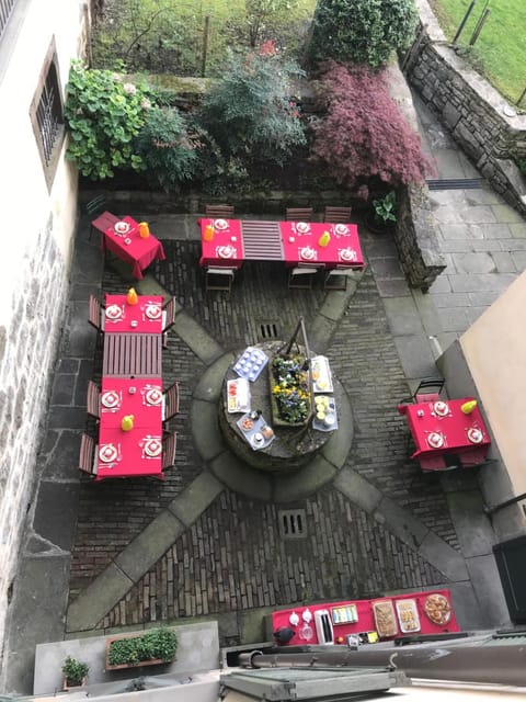 Food and drinks