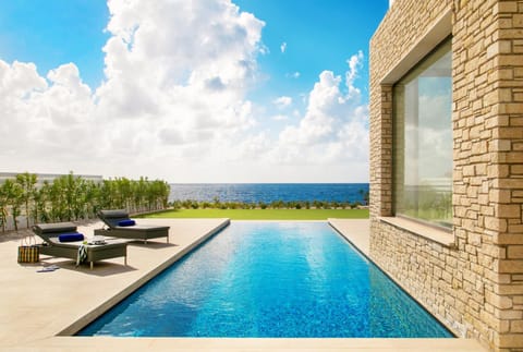 Patio, Day, Natural landscape, View (from property/room), Balcony/Terrace, Pool view, Sea view, Swimming pool, sunbed
