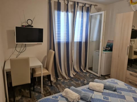 Rooms Anđelka Bed and Breakfast in Bol