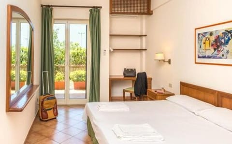 Hotel Baia Del Sole Hotel in Civitavecchia