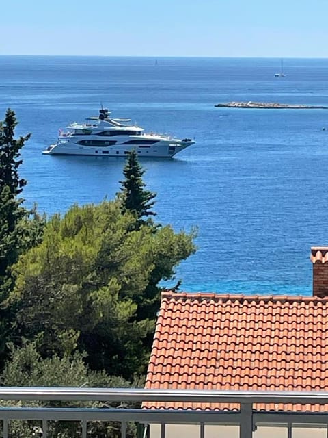 Holiday Home - Apartment Carmen House in Šibenik-Knin County, Croatia