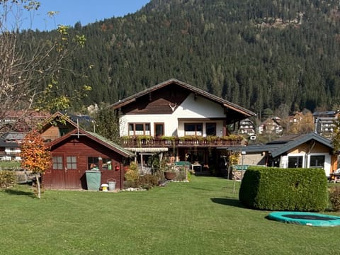 Property building, Day, Garden, Garden