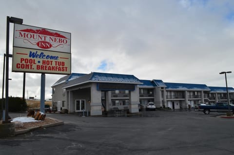 Facade/entrance, Property logo or sign