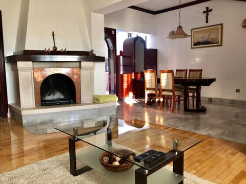 Sea View Family Apartment Apartment in Baška Voda