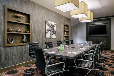 Meeting/conference room