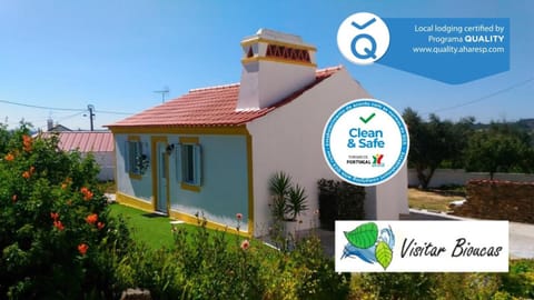 Facade/entrance, BBQ facilities, Decorative detail, Floor plan, Certificate/Award