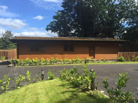 Shellow Lane Lodges Nature lodge in Staffordshire Moorlands District