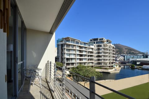 Balcony/Terrace, Landmark view