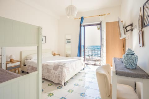 Balcony/Terrace, Bedroom, Sea view