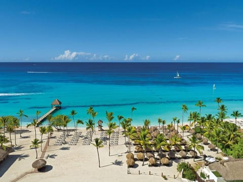 Property building, Beach, Sea view
