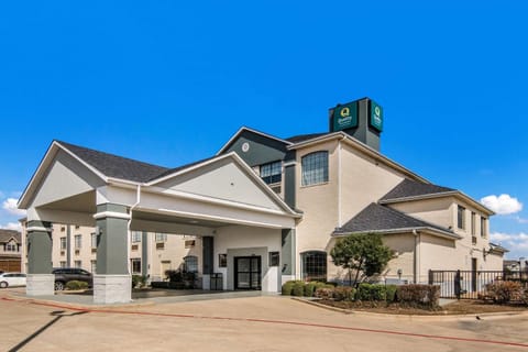 Property building, On site