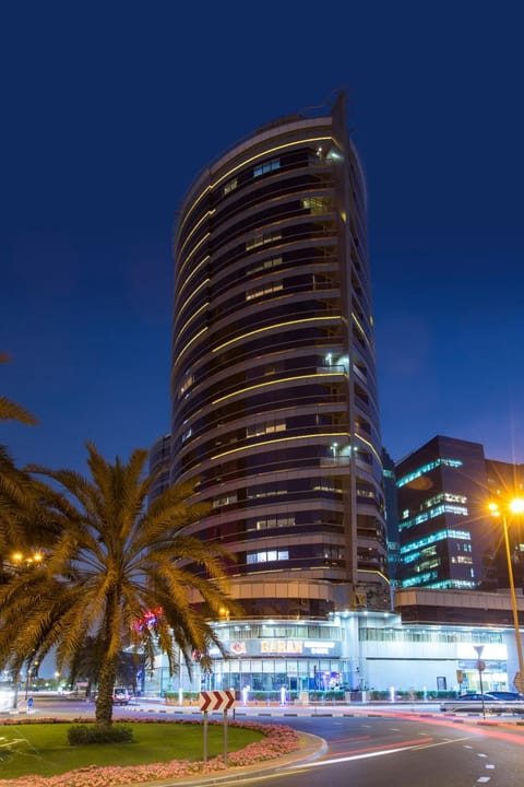 Property building, Facade/entrance