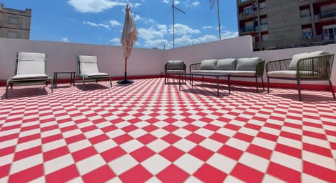 View (from property/room), Balcony/Terrace, sunbed