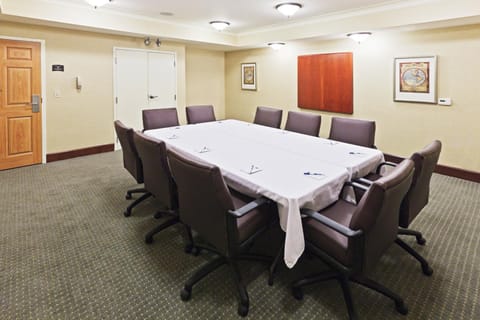 Meeting/conference room